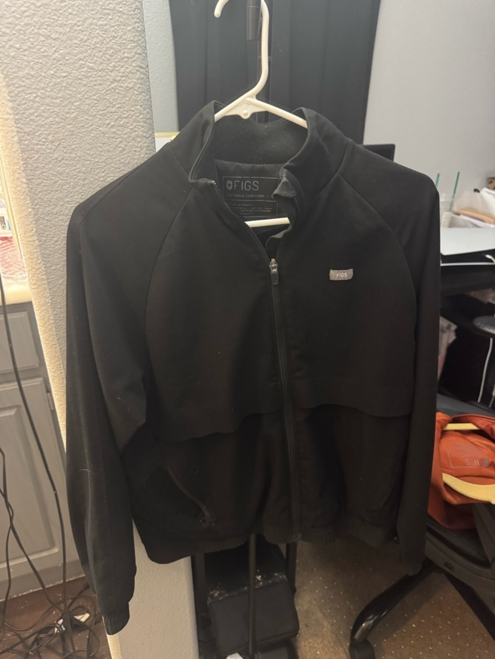 Figs Black Sydney Scrub Jacket